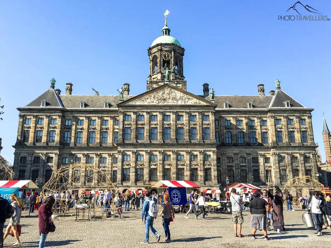 Der imposante Palast Paleis op de Dam
